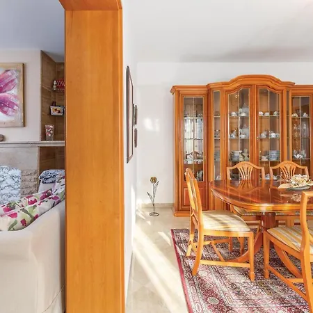 Holiday home Five Bedroom Holiday In *
